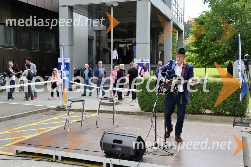  Vlado Kreslin, glasbenikRadio Maribor praznoval okroglih 80 let