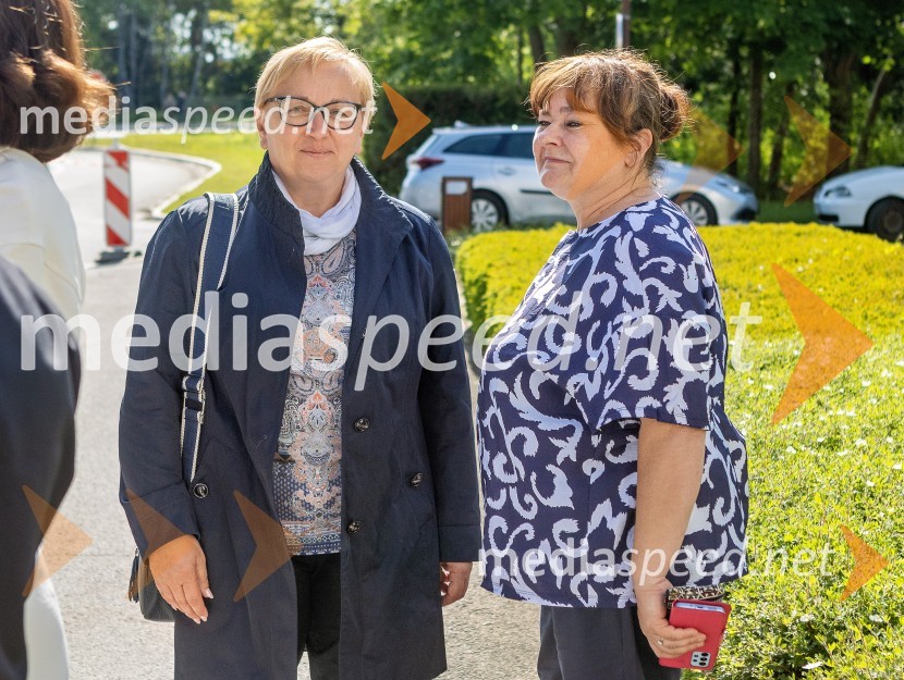  Sabrina Povše Štimec;  Milena GorjupRadio Maribor praznoval okroglih 80 let