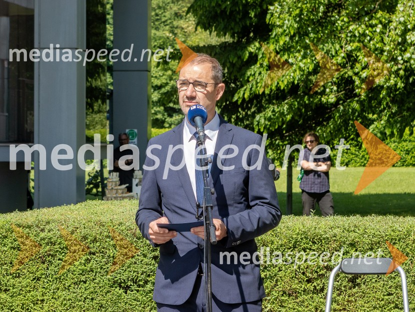  Mirko Štular, direktor Radia SlovenijaRadio Maribor praznoval okroglih 80 let