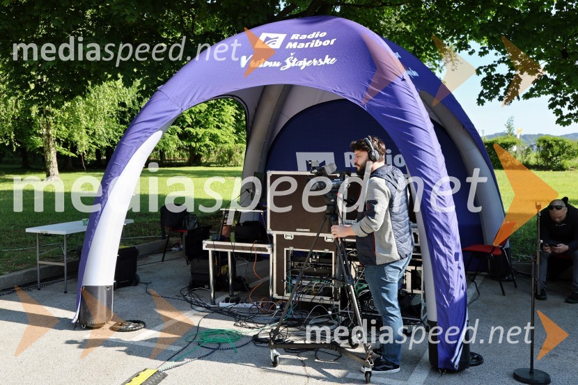  Jure Demšar, tehnik Radia MariborRadio Maribor praznoval okroglih 80 let