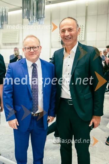 mag. Aleš Drenik, vodja programa resne glasbe, opere in balet, Cankarjev dom;  Jože Smolič , član uprave, Petrol GroupOrkester Residentie iz Haaga v Cankarjevem domu