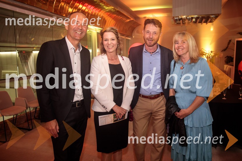  Jože Smolič , član uprave, Petrol Group;  ... ;  ... ;  ... Orkester Residentie iz Haaga v Cankarjevem domu