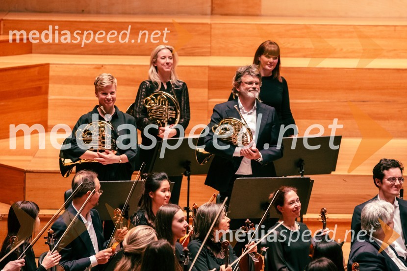  Ajda  Tratar, Združenje ManagerOrkester Residentie iz Haaga v Cankarjevem domu