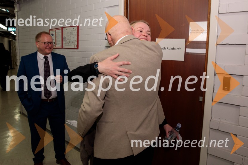  ... ;  Ruth Reinhardt, dirigentkaOrkester Residentie iz Haaga v Cankarjevem domu