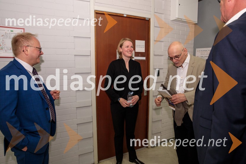 mag. Aleš Drenik, vodja programa resne glasbe, opere in balet, Cankarjev dom;  Ruth Reinhardt, dirigentka;  ... Orkester Residentie iz Haaga v Cankarjevem domu