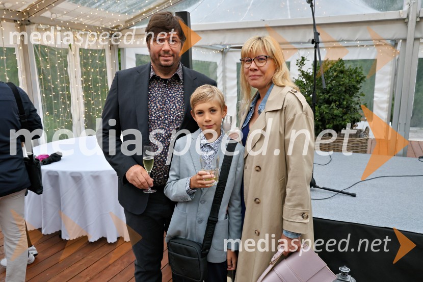 Kulinarično-glasbeni večer na Štajerski sivki z Nino Pušlar in Filipom Matjažem