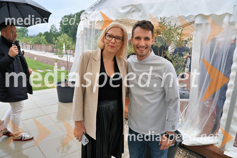  ... ;  Filip Matjaž, kuhar, dobitnik Michelinove zvezdice Kulinarično-glasbeni večer na Štajerski sivki z Nino Pušlar in Filipom Matjažem