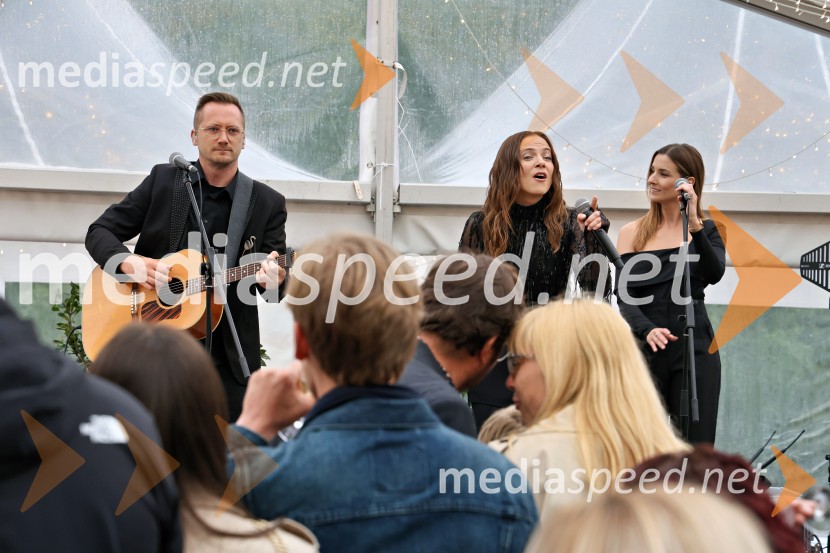  Nina Pušlar, pevkaKulinarično-glasbeni večer na Štajerski sivki z Nino Pušlar in Filipom Matjažem