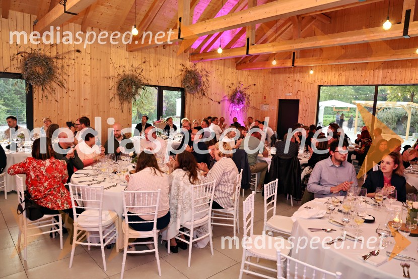 Kulinarično-glasbeni večer na Štajerski sivki z Nino Pušlar in Filipom Matjažem