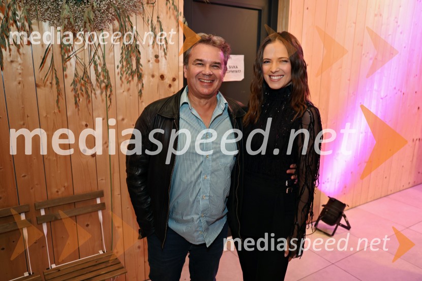  ... ;  Nina Pušlar, pevkaKulinarično-glasbeni večer na Štajerski sivki z Nino Pušlar in Filipom Matjažem