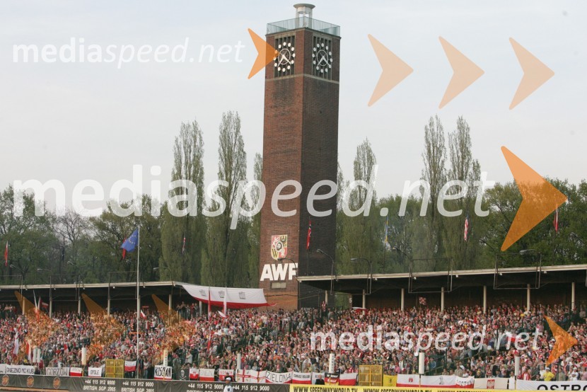 Pogled na polne tribuneSPEEDWAY, VN Evrope 2005