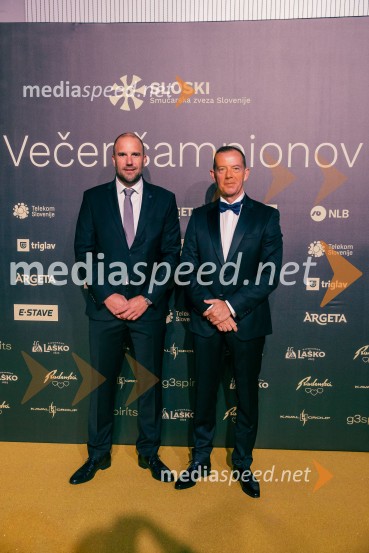  Uroš Zupan, direktor, Smučarska zveza Slovenije ;  Enzo Smrekar, predsednik uprave Droge Kolinske in glavni direktor strateškega poslovnega področja v Atlantic Grupi, predsednik SZS, podpredsednik Olimpijskega komiteja SlovenijeVečer šampionov 2025, Smučarska zveza Slovenije