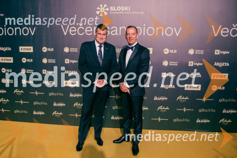  ... ;  Enzo Smrekar, predsednik uprave Droge Kolinske in glavni direktor strateškega poslovnega področja v Atlantic Grupi, predsednik SZS, podpredsednik Olimpijskega komiteja SlovenijeVečer šampionov 2025, Smučarska zveza Slovenije