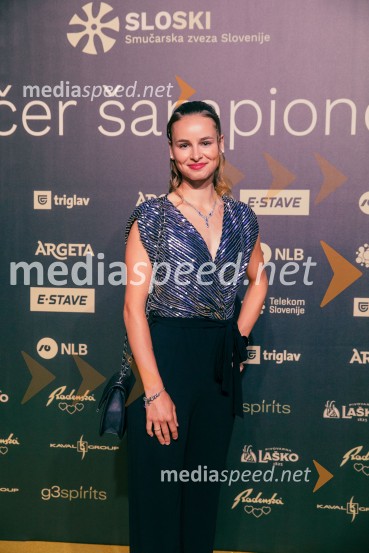 Nika Križnar, smučarska skakalkaVečer šampionov 2025, Smučarska zveza Slovenije