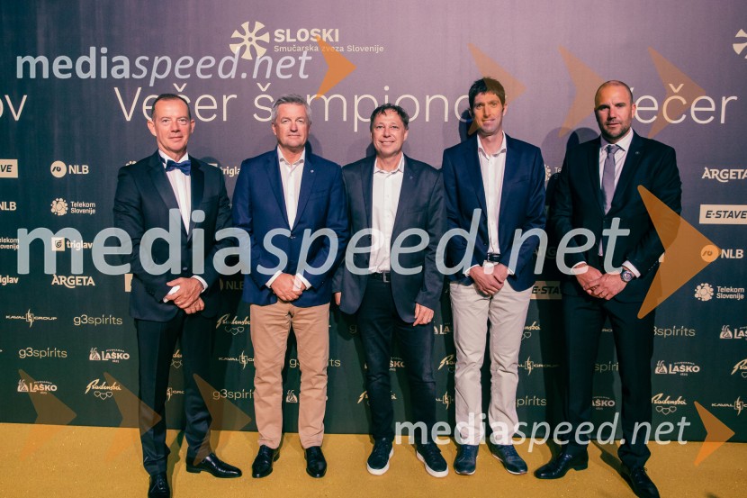  Enzo Smrekar, predsednik uprave Droge Kolinske in glavni direktor strateškega poslovnega področja v Atlantic Grupi, predsednik SZS, podpredsednik Olimpijskega komiteja Slovenije;  ... ; dr.  Blaž  Lešnik, predsednik Zveze učiteljev in trenerjev smučanja Slovenije;  ... ;  Uroš Zupan, direktor, Smučarska zveza Slovenije Večer šampionov 2025, Smučarska zveza Slovenije