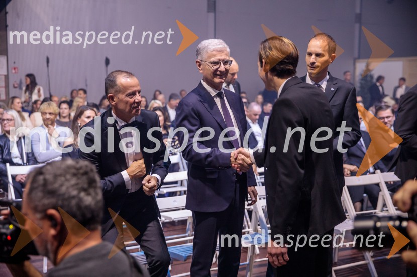  Enzo Smrekar, predsednik uprave Droge Kolinske in glavni direktor strateškega poslovnega področja v Atlantic Grupi, predsednik SZS, podpredsednik Olimpijskega komiteja Slovenije;  Franjo Bobinac, predsednik, Olimpijski komite SlovenijeVečer šampionov 2025, Smučarska zveza Slovenije