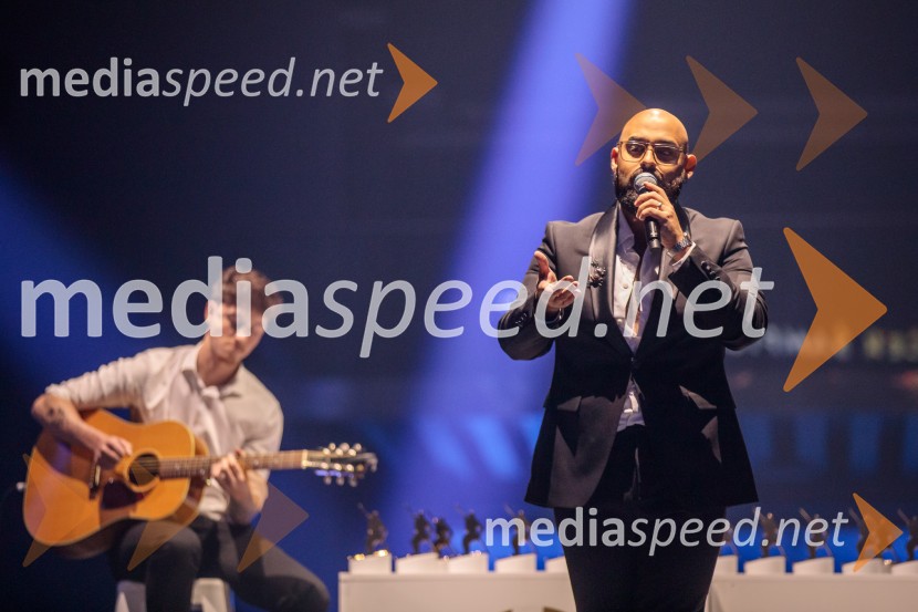  Tilen Lotrič, pevecVečer šampionov 2025, Smučarska zveza Slovenije