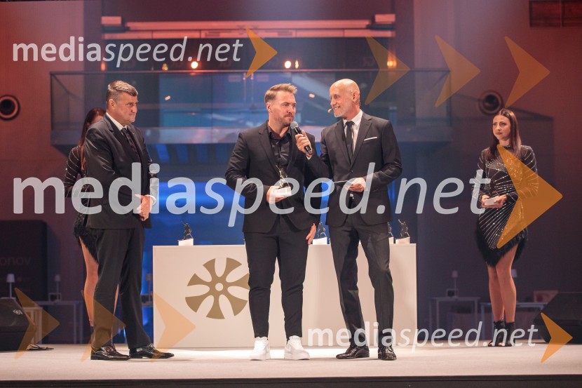  Janez Bijol,  direktor podjetja Bijol d.o.o., predsednik Zbora alpskih disciplin, Smučarska zveza Slovenije;  Miha Hrobat, alpski smučar;  Peter Poles, televizijski voditeljVečer šampionov 2025, Smučarska zveza Slovenije