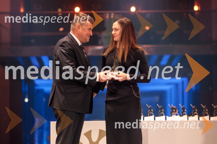  Janez Bijol,  direktor podjetja Bijol d.o.o., predsednik Zbora alpskih disciplin, Smučarska zveza Slovenije;  Andreja  Slokar, smučarkaVečer šampionov 2025, Smučarska zveza Slovenije