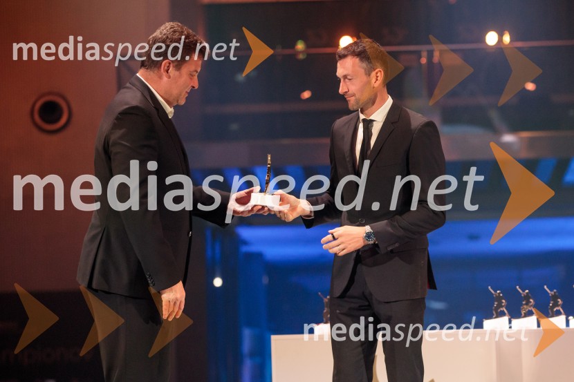  ... ;  Jakov Fak, biatlonecVečer šampionov 2025, Smučarska zveza Slovenije