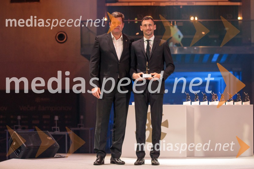  ... ;  Jakov Fak, biatlonecVečer šampionov 2025, Smučarska zveza Slovenije