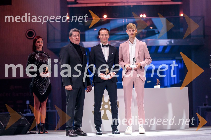  ... ;  Anže Lanišek, smučarski skakalec;  Lovro Kos, smučarski skakalecVečer šampionov 2025, Smučarska zveza Slovenije