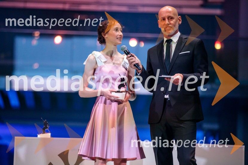  Nika  Prevc, smučarska skakalka;  Peter Poles, televizijski voditeljVečer šampionov 2025, Smučarska zveza Slovenije