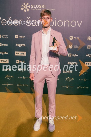  Lovro Kos, smučarski skakalecVečer šampionov 2025, Smučarska zveza Slovenije