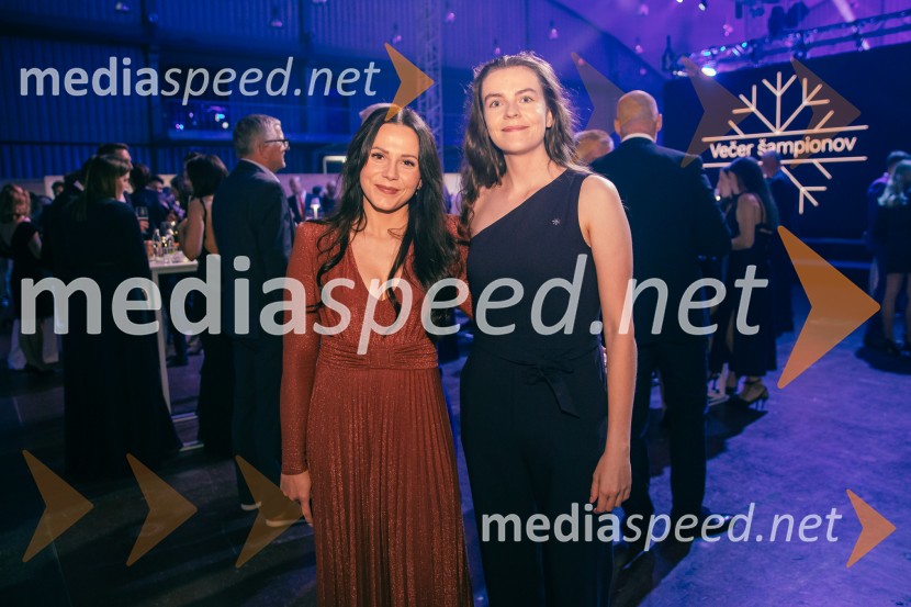  Gloria Kotnik, deskarka na snegu ;  Jerneja Brecl, Smučarska zveza SlovenijeVečer šampionov 2025, Smučarska zveza Slovenije