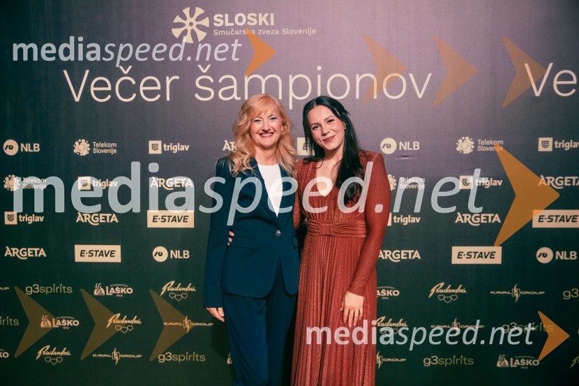  ... ;  Gloria Kotnik, deskarka na snegu Večer šampionov 2025, Smučarska zveza Slovenije