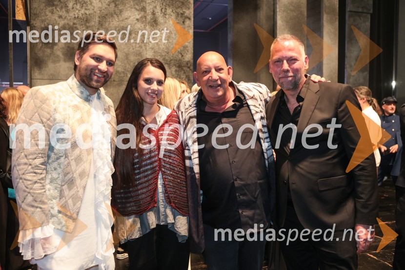  Domen Križaj, pevec;  Mojca Bitenc Križaj;  Manfred  Schweigkofler , igralec, producent in rock pevec;  ... Manon Lescaut, premiera opere v SNG Opera in balet Ljubljana