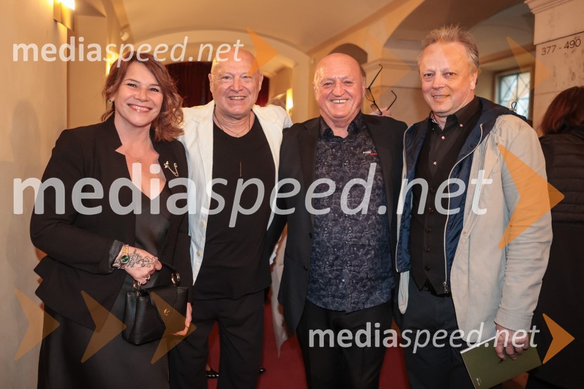  ... ;  Nace Junkar, operni pevec;  Martin Strel, ultramaratonski plavalec;  ... Manon Lescaut, premiera opere v SNG Opera in balet Ljubljana