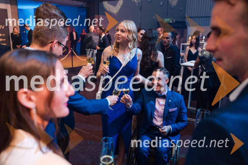  Taja Bodlaj, smučarska skakalka;  Jernej  Slivnik, paraolimpijecVečer šampionov 2025, Smučarska zveza Slovenije