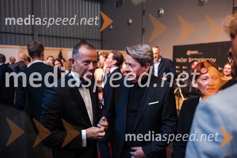  Enzo Smrekar, predsednik uprave Droge Kolinske in glavni direktor strateškega poslovnega področja v Atlantic Grupi, predsednik SZS, podpredsednik Olimpijskega komiteja Slovenije;  ... Večer šampionov 2025, Smučarska zveza Slovenije