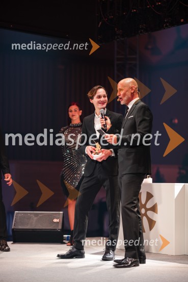  Domen Prevc, smučarski skakalec;  Peter Poles, televizijski voditeljVečer šampionov 2025, Smučarska zveza Slovenije