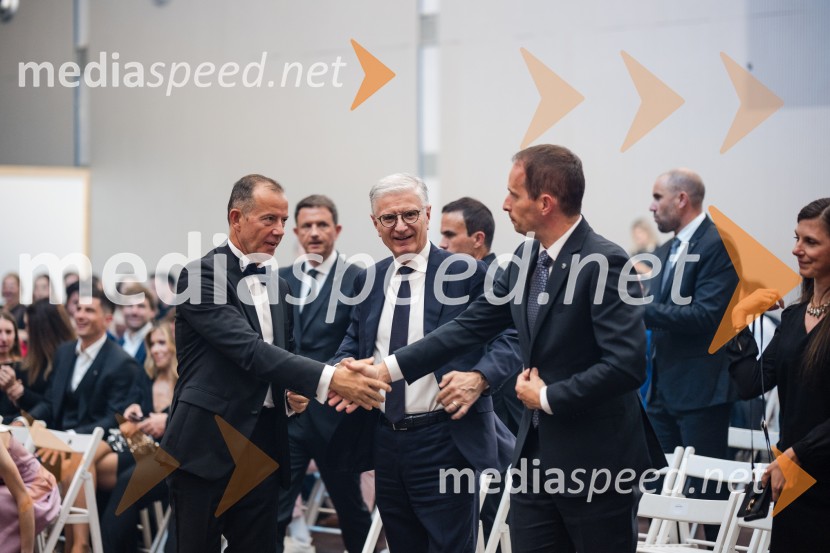  Enzo Smrekar, predsednik uprave Droge Kolinske in glavni direktor strateškega poslovnega področja v Atlantic Grupi, predsednik SZS, podpredsednik Olimpijskega komiteja Slovenije;  Franjo Bobinac, predsednik, Olimpijski komite Slovenije;  ... Večer šampionov 2025, Smučarska zveza Slovenije