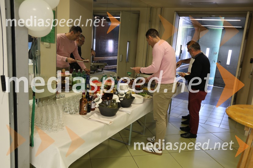 Frigopro odprl vrata fizične trgovine v Mariboru