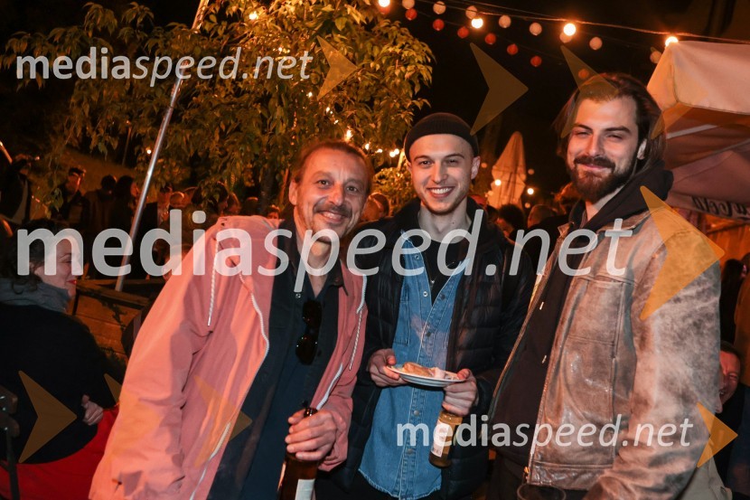  Matej Recer, igralec;  Klemen Kovačič, igralec;  Domen Novak, igralec Inkubator, premiera v SMG Ljubljana