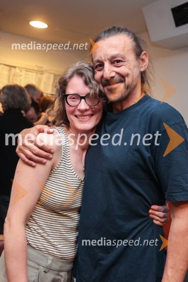  Urška Brodar, dramaturginja, Slovensko mladinsko gledališče;  Matej Recer, igralecInkubator, premiera v SMG Ljubljana