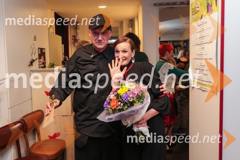  Goran Injac, umetniški vodja, Slovensko mladinsko gledališče;  Helena Grahek, vodja marketinga in odnosi z javnostmi, Slovensko mladinsko gledališčeInkubator, premiera v SMG Ljubljana