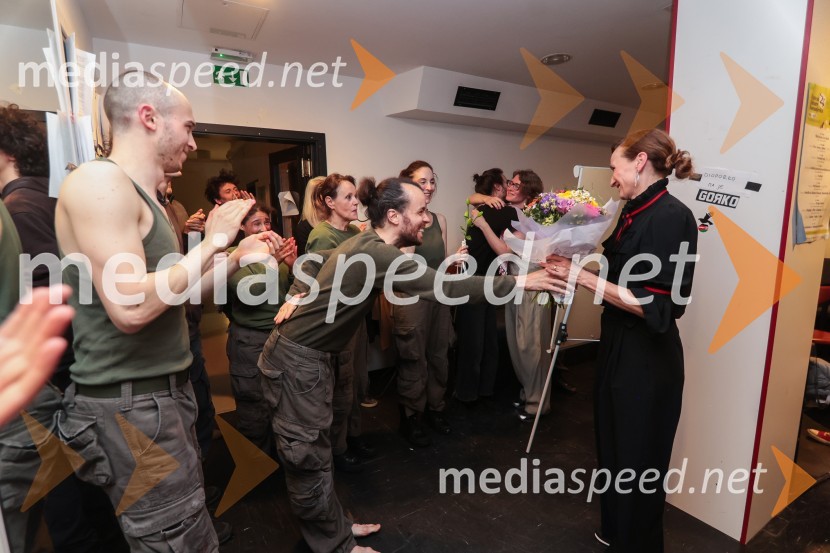  Helena Grahek, vodja marketinga in odnosi z javnostmi, Slovensko mladinsko gledališčeInkubator, premiera v SMG Ljubljana