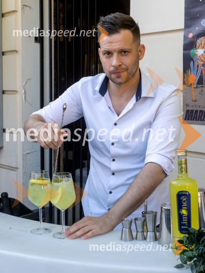 10 let Nane, priljubljene kavarne in bistroja v Mariboru