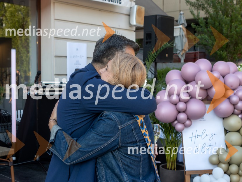 10 let Nane, priljubljene kavarne in bistroja v Mariboru