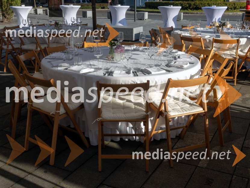 10 let Nane, priljubljene kavarne in bistroja v Mariboru