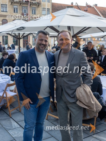  Sebastijan  Blakaj, lastnik lokala Nana; dr. Samo Peter Medved,  podžupan, Mestna občina Maribor 10 let Nane, priljubljene kavarne in bistroja v Mariboru