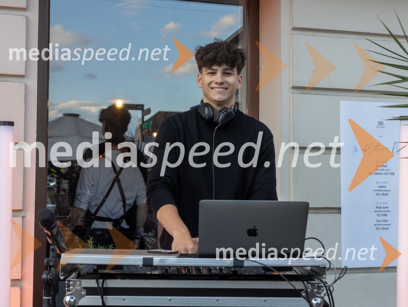 10 let Nane, priljubljene kavarne in bistroja v Mariboru