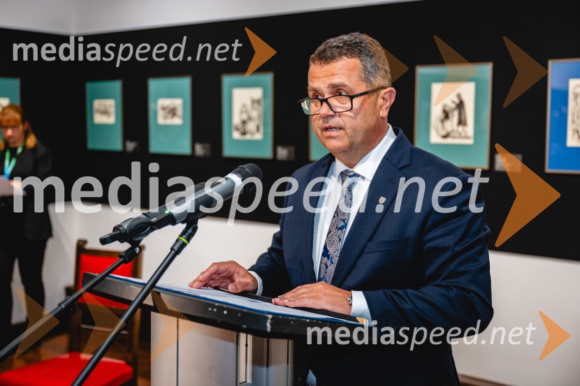  Janez Magyar, župan, Občina LendavaLikovni velikani na lendavskem gradu: Salvador Dalí & Otto Dix, odprtje razstave