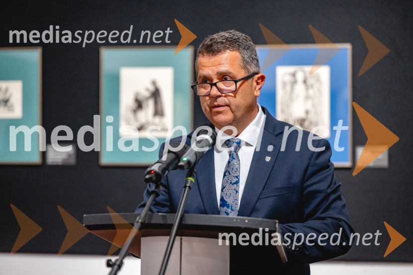  Janez Magyar, župan, Občina LendavaLikovni velikani na lendavskem gradu: Salvador Dalí & Otto Dix, odprtje razstave