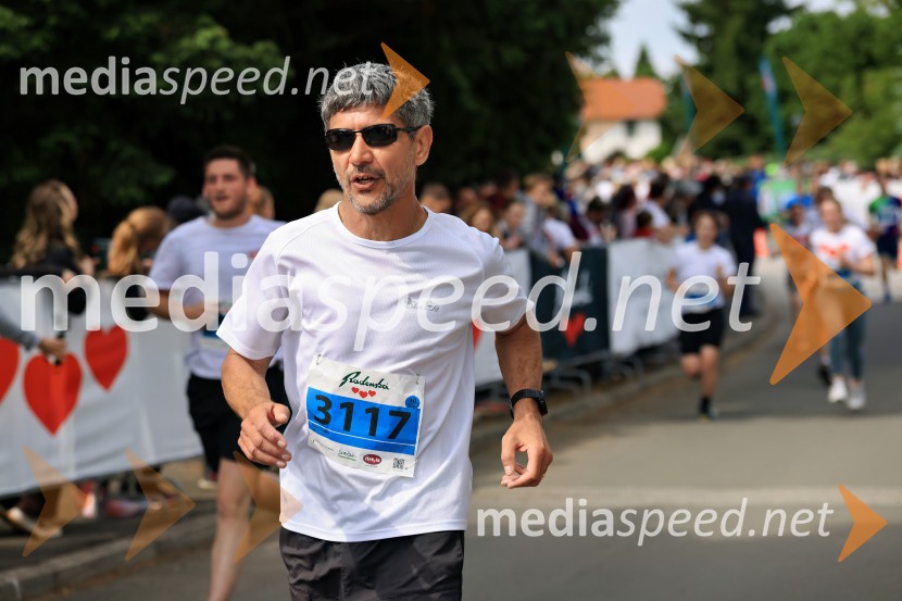 43. Maraton Treh src - tek