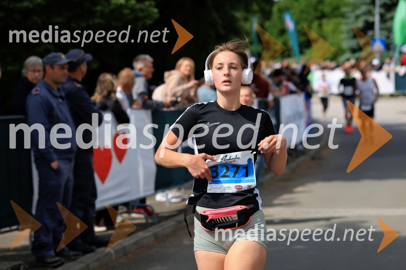 43. Maraton Treh src - tek